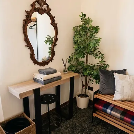 Habitación en casa particular Wood Miraflorence *
