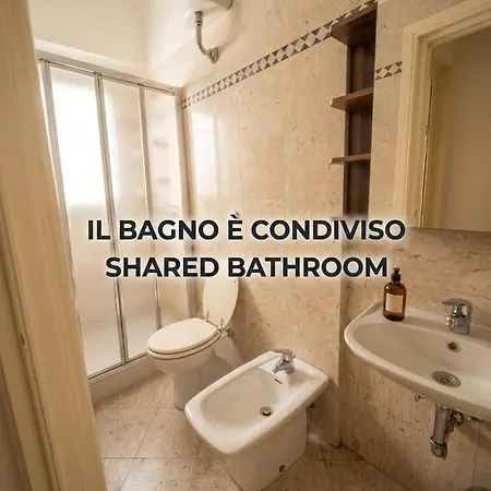 Habitación en casa particular Wood Miraflorence *
